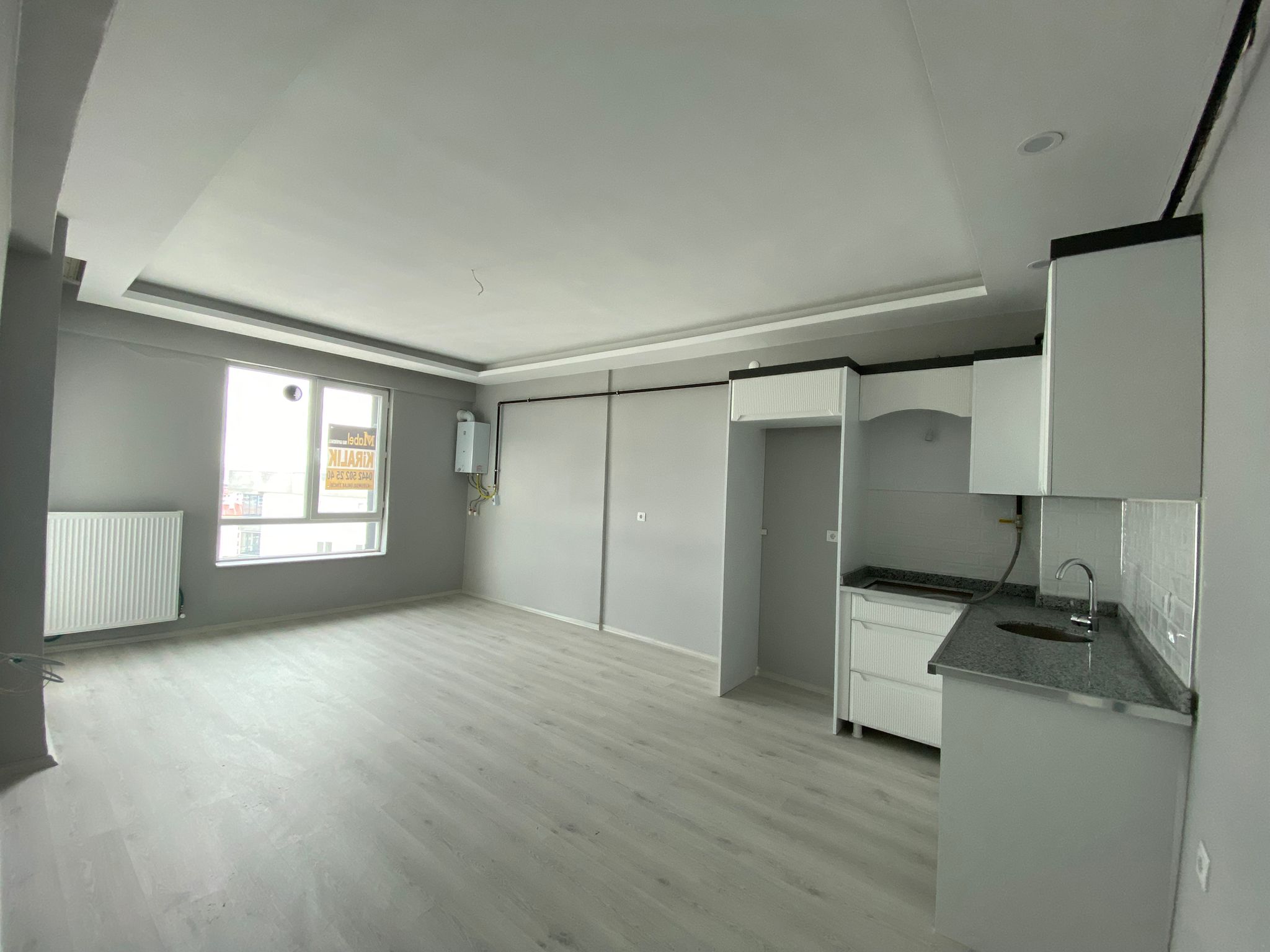 YILDIZKENT'TE NERGİS SİTESİ'NDE 1+1 DAİRE